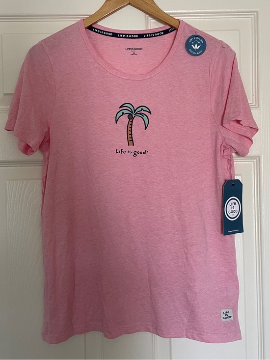 Life Is Good Other - 🏝️ Life Is Good Pink Palm Tree Sleep Tee 🏝️